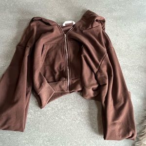 🐻brown cropped hoodie🐻